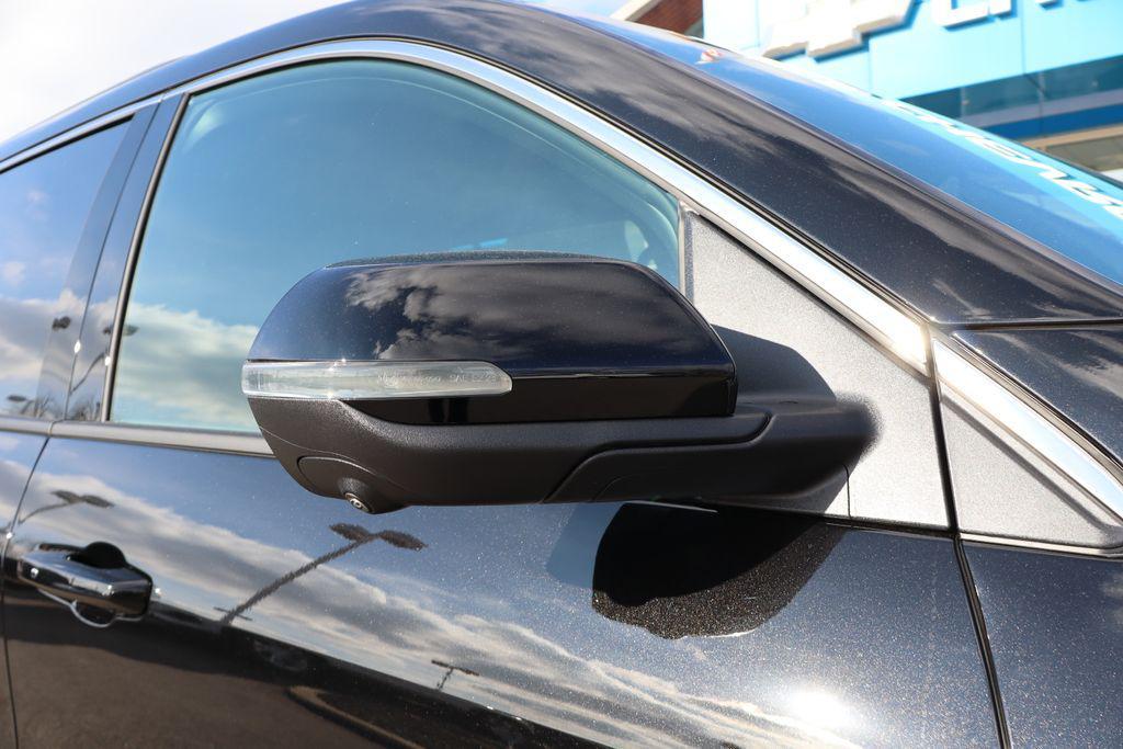 new 2026 Chevrolet Traverse car, priced at $43,169