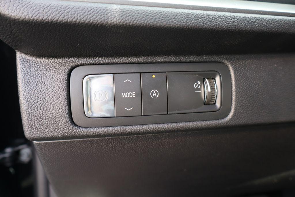 new 2026 Chevrolet Traverse car, priced at $43,169