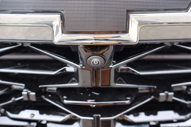 new 2025 Chevrolet Traverse car, priced at $50,160