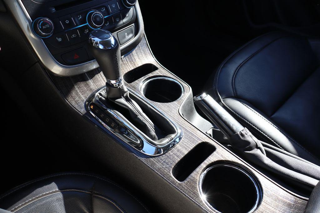 used 2016 Chevrolet Malibu Limited car, priced at $13,500