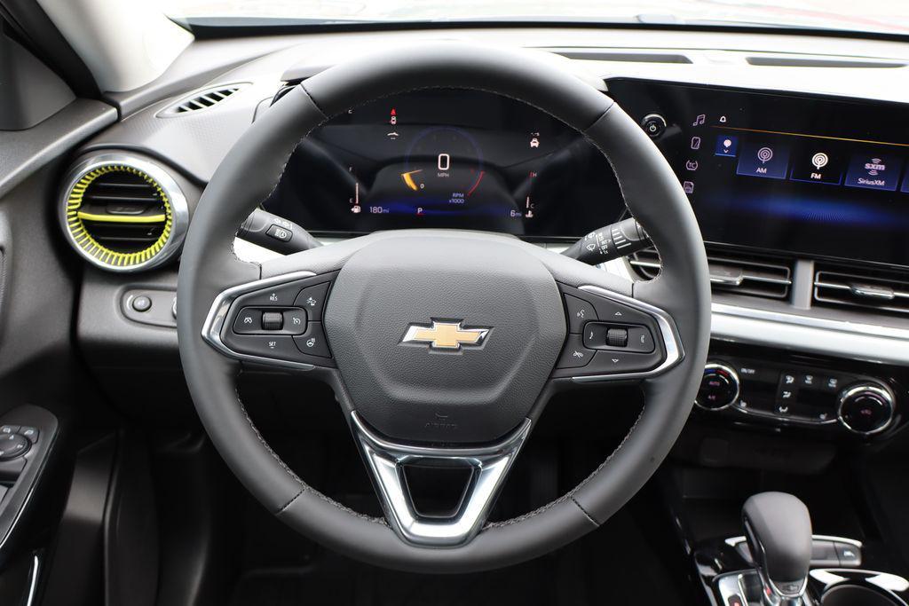 new 2025 Chevrolet Trax car, priced at $24,500