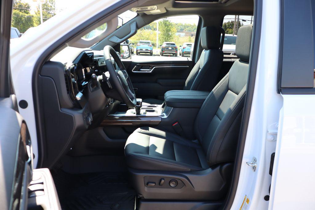 new 2026 Chevrolet Silverado 1500 car, priced at $65,643