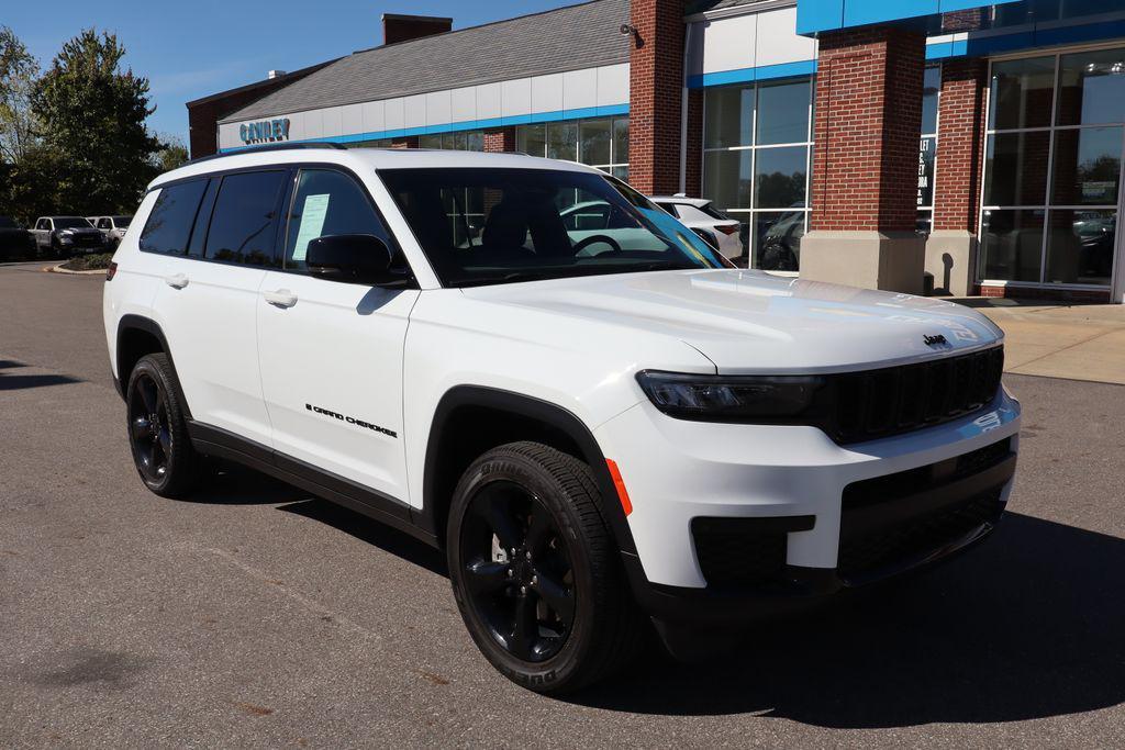used 2024 Jeep Grand Cherokee L car, priced at $36,900