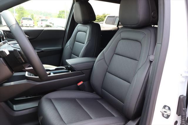 new 2026 Chevrolet Equinox car, priced at $33,840