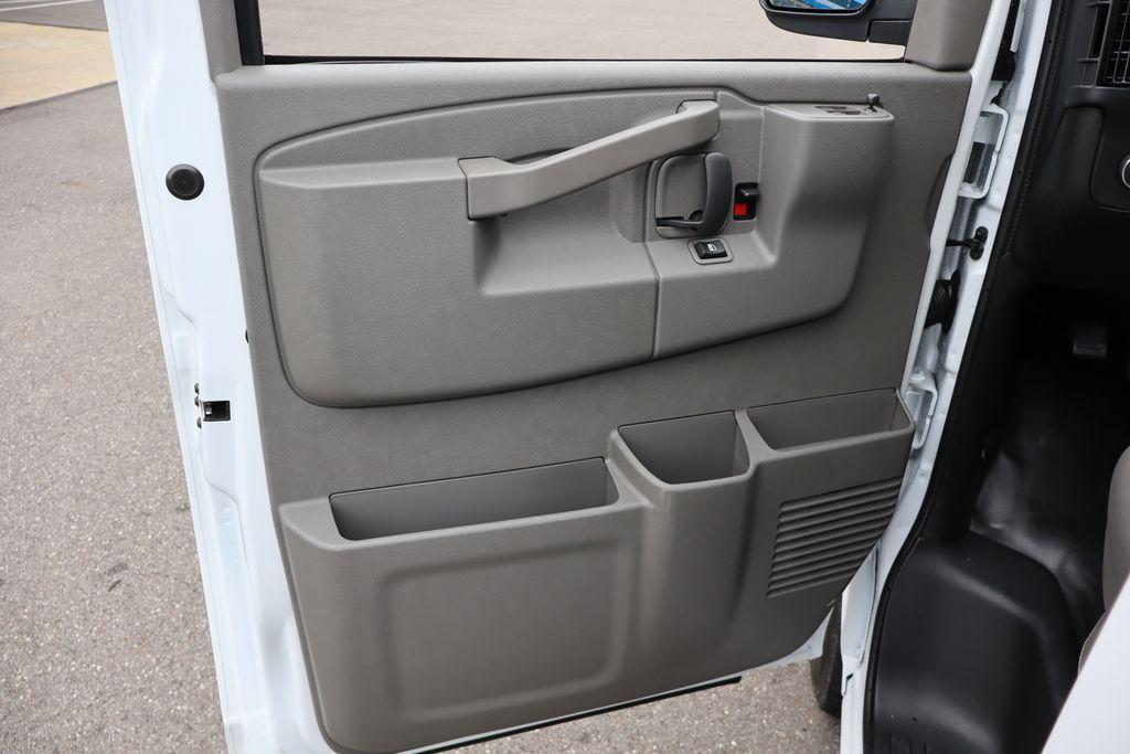 new 2025 Chevrolet Express 2500 car, priced at $49,911
