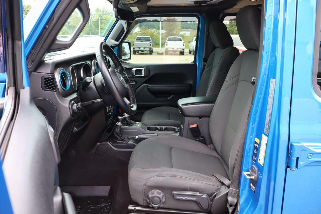 used 2021 Jeep Gladiator car, priced at $30,000