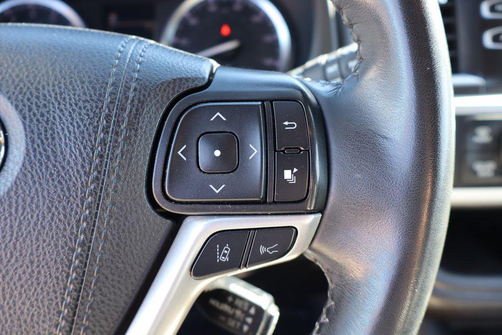 used 2019 Toyota Highlander car, priced at $26,000