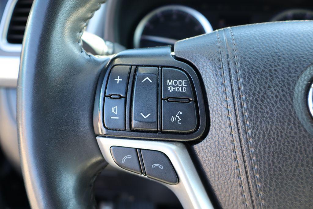 used 2019 Toyota Highlander car, priced at $26,000