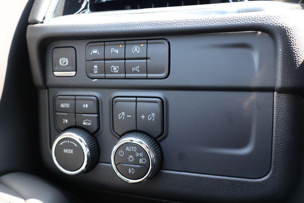 new 2025 Chevrolet Tahoe car, priced at $81,500