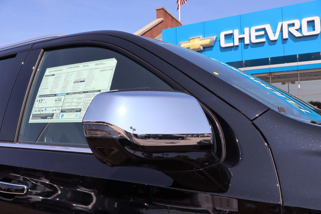 new 2025 Chevrolet Tahoe car, priced at $81,500