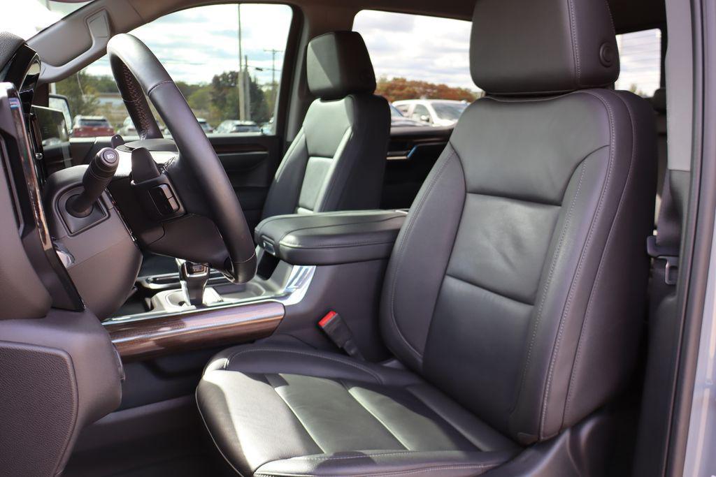used 2024 Chevrolet Silverado 1500 car, priced at $52,900
