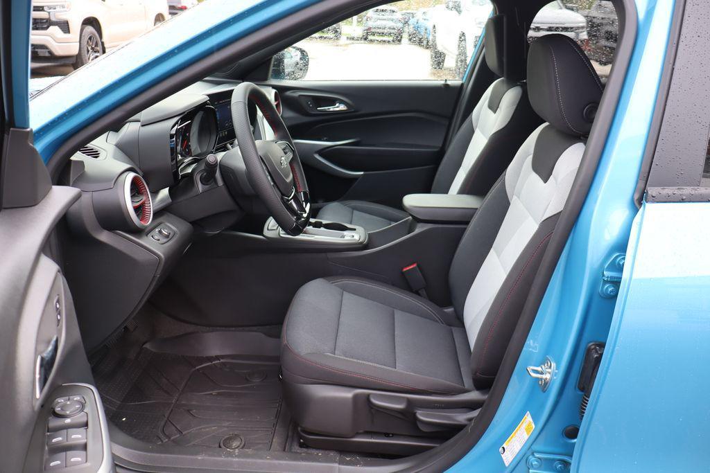 new 2025 Chevrolet Trax car, priced at $24,573