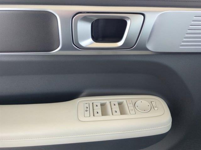 used 2024 Hyundai Santa Fe car, priced at $30,653