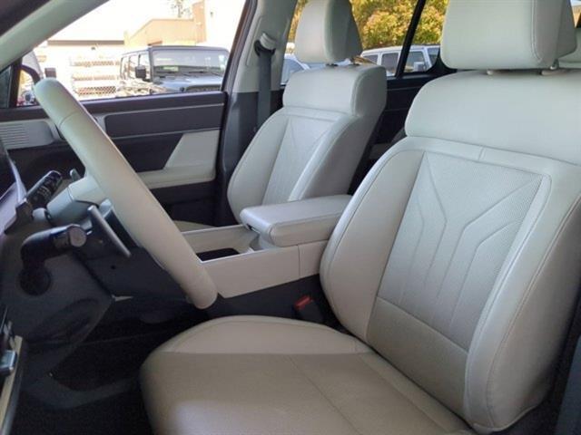 used 2024 Hyundai Santa Fe car, priced at $30,653