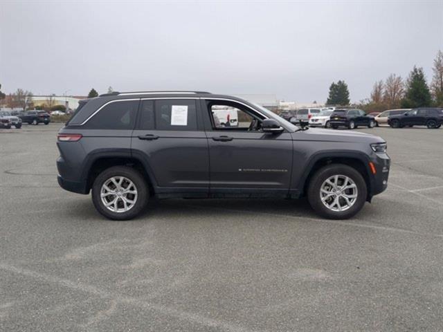 used 2023 Jeep Grand Cherokee car, priced at $36,000