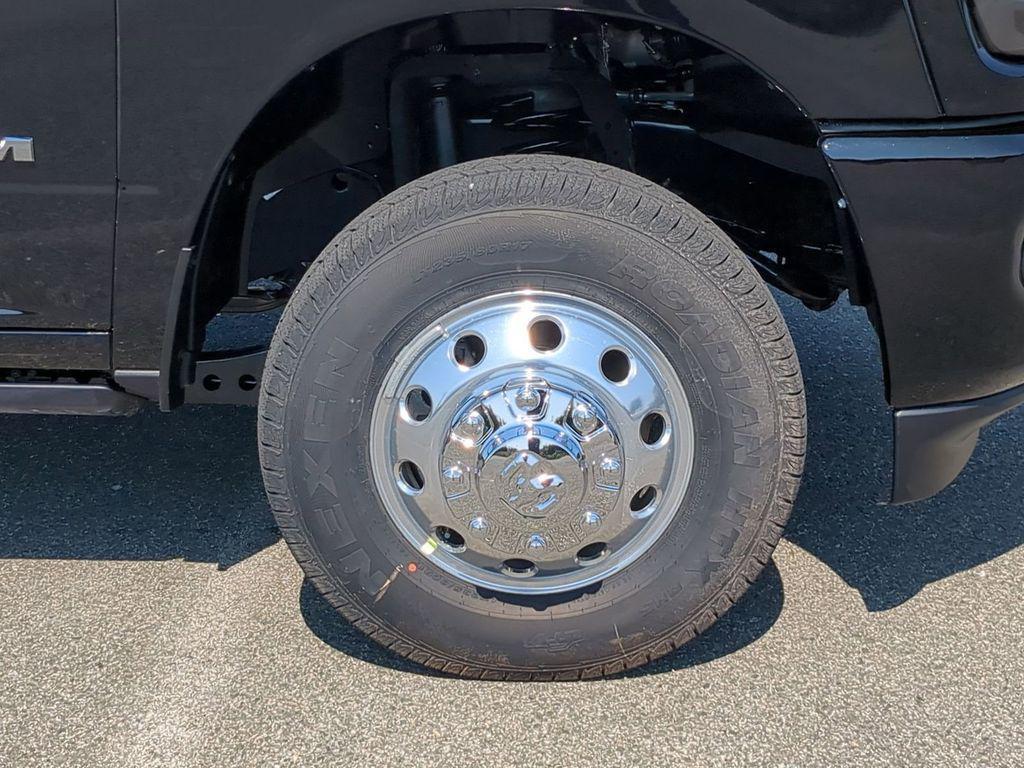 new 2026 Ram 3500 car, priced at $91,425