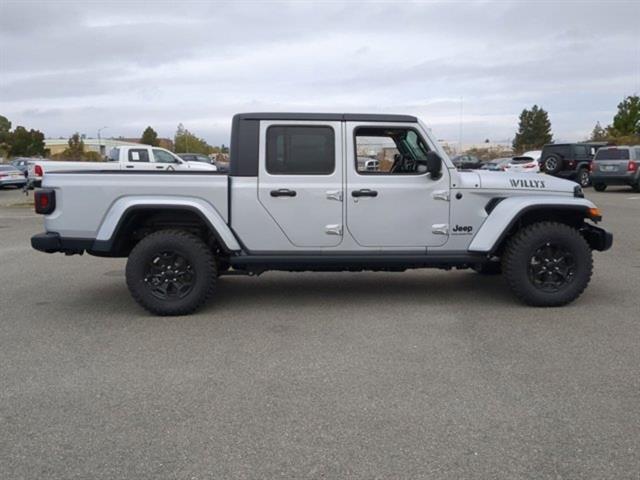 new 2023 Jeep Gladiator car, priced at $49,203