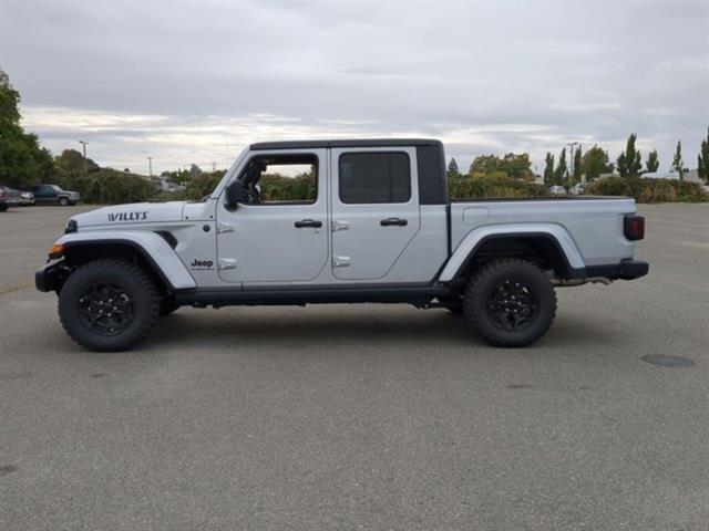 new 2023 Jeep Gladiator car, priced at $49,203