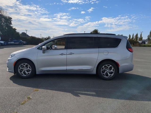 used 2022 Chrysler Pacifica car, priced at $26,596