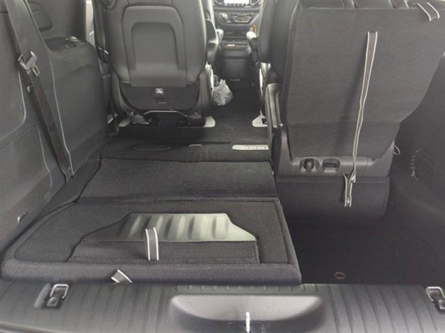 new 2025 Chrysler Pacifica Hybrid car