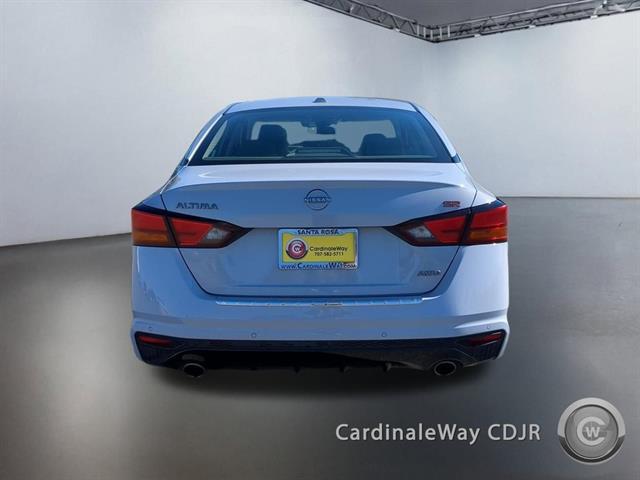 used 2023 Nissan Altima car, priced at $19,918