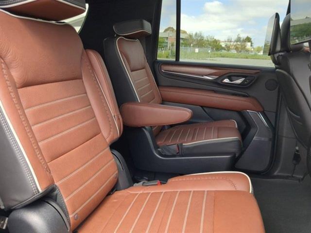 used 2024 GMC Yukon XL car, priced at $85,929