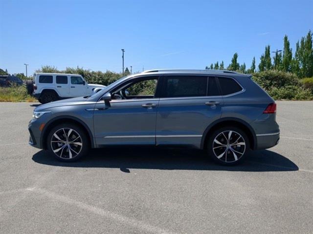 used 2022 Volkswagen Tiguan car, priced at $24,235