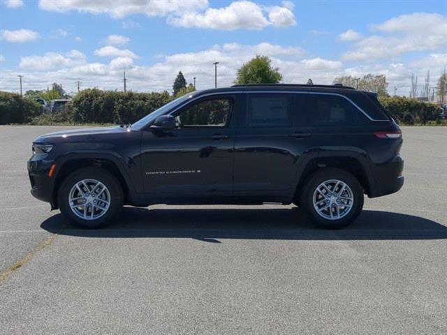 new 2024 Jeep Grand Cherokee car, priced at $41,470