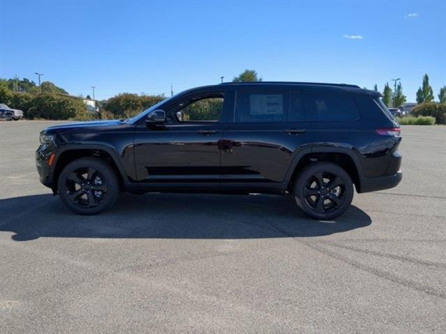 new 2024 Jeep Grand Cherokee L car, priced at $57,906