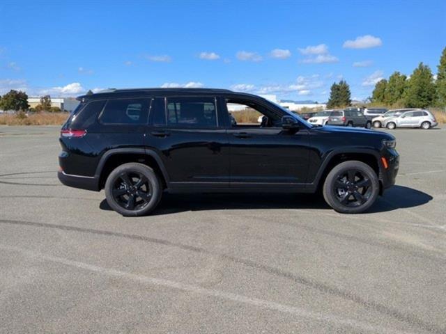 new 2024 Jeep Grand Cherokee L car, priced at $57,906