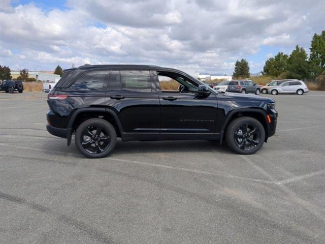 new 2024 Jeep Grand Cherokee car, priced at $46,801