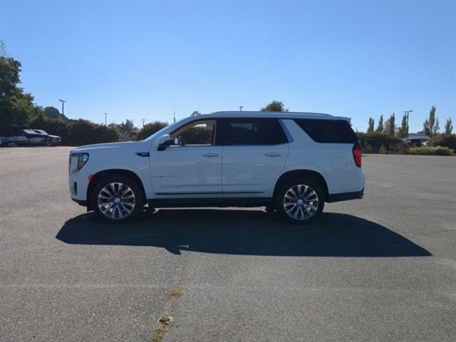 used 2022 GMC Yukon car, priced at $57,996