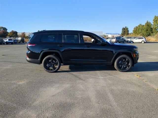 new 2024 Jeep Grand Cherokee L car, priced at $57,906