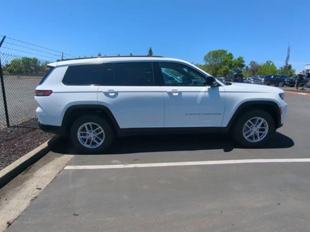 new 2024 Jeep Grand Cherokee L car, priced at $46,874