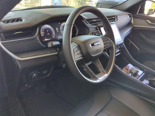 new 2025 Jeep Grand Cherokee L car, priced at $58,280