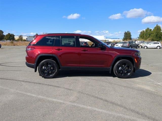 new 2024 Jeep Grand Cherokee car, priced at $46,801