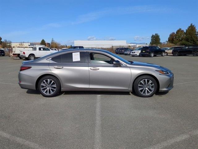 used 2021 Lexus ES 350 car, priced at $33,680