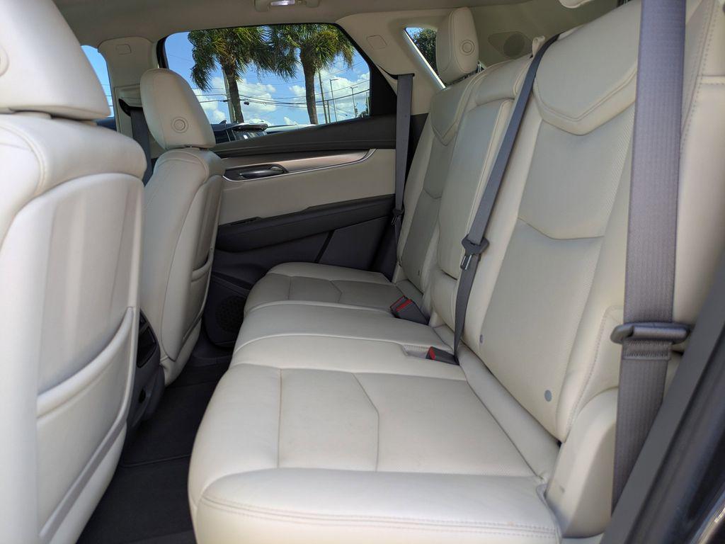 used 2017 Cadillac XT5 car, priced at $17,988