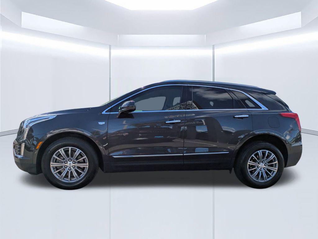 used 2017 Cadillac XT5 car, priced at $17,567
