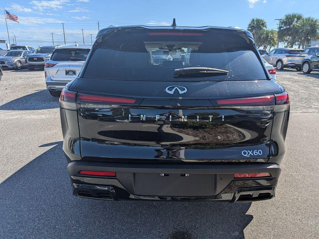 used 2025 INFINITI QX60 car, priced at $43,878