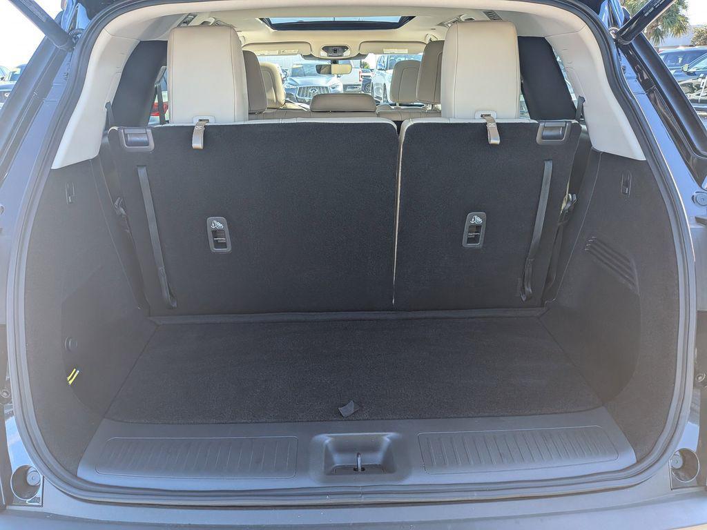 used 2025 INFINITI QX60 car, priced at $43,878