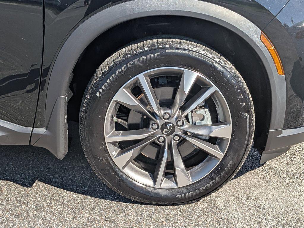 used 2025 INFINITI QX60 car, priced at $43,878