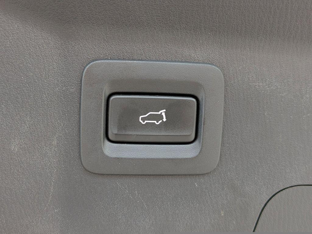 used 2022 Mazda CX-9 car, priced at $22,988