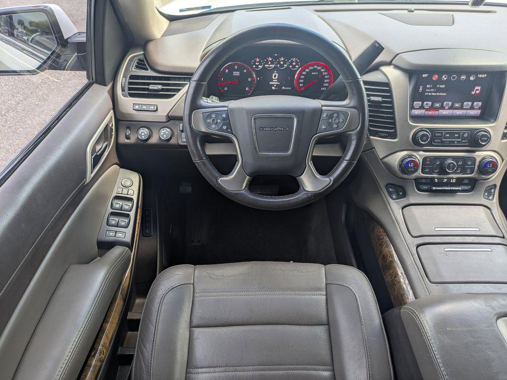 used 2016 GMC Yukon car, priced at $23,555