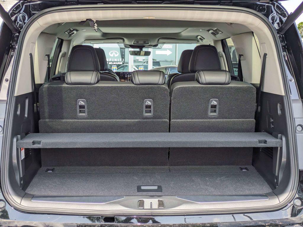 new 2025 INFINITI QX80 car, priced at $76,972