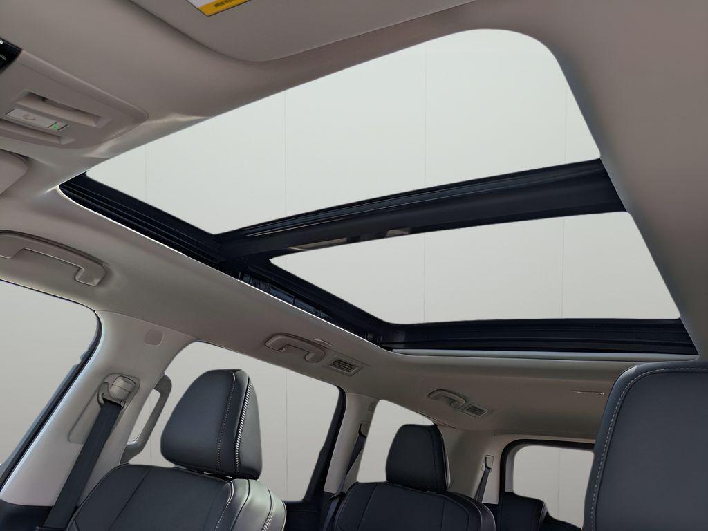 new 2025 INFINITI QX80 car, priced at $66,506