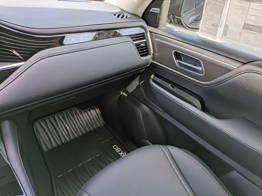 new 2025 INFINITI QX80 car, priced at $66,506