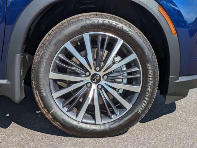 new 2025 INFINITI QX60 car, priced at $66,783