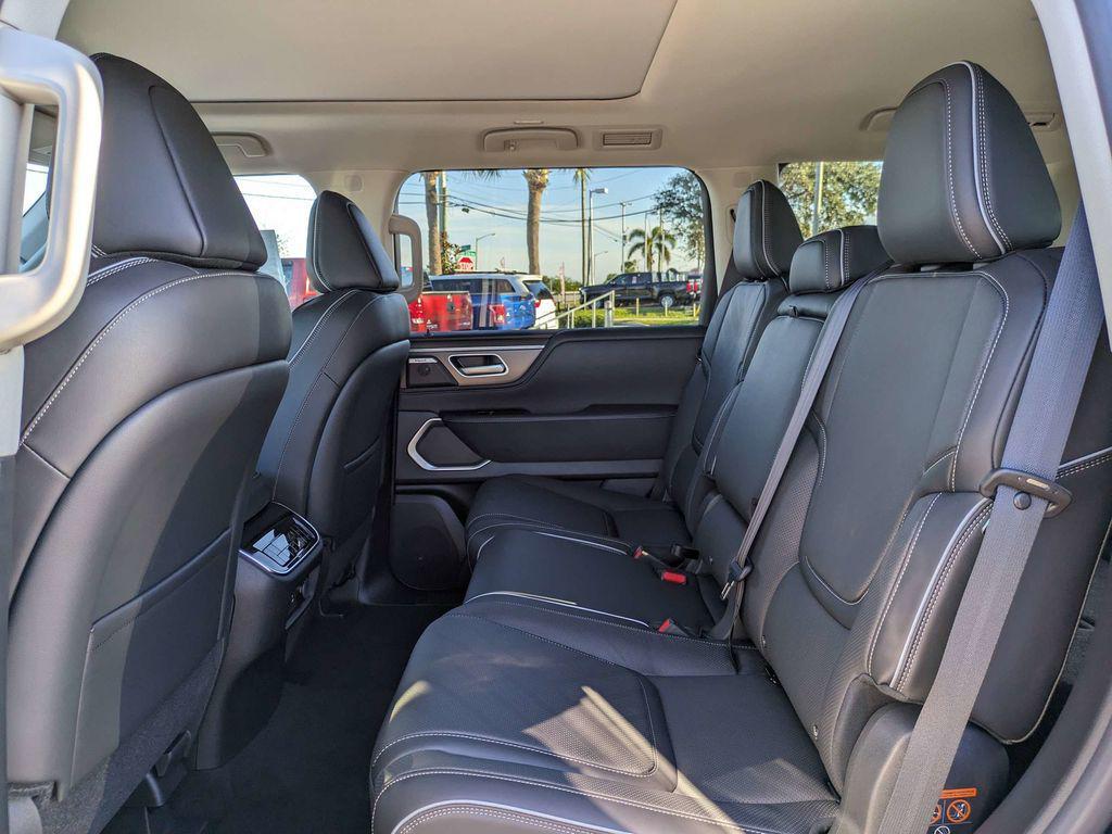 new 2025 INFINITI QX80 car, priced at $86,765