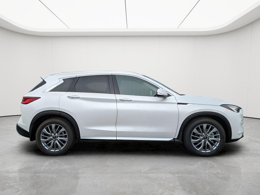 new 2025 INFINITI QX50 car, priced at $37,328